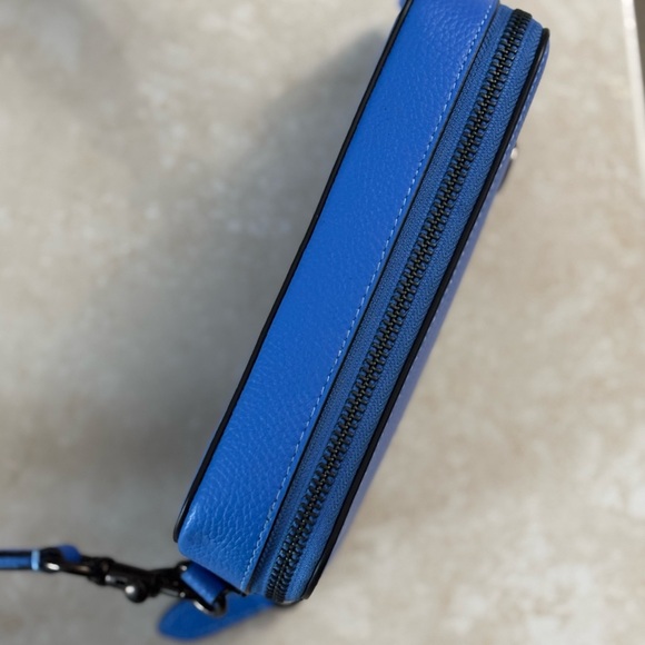 Authentic Men’s Coach Blue Crossbody Bag with Mini Pouch (Brand New) - Picture 7 of 7